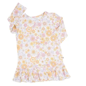 Retro Vintage Flowers Ruffle Bottom Tee