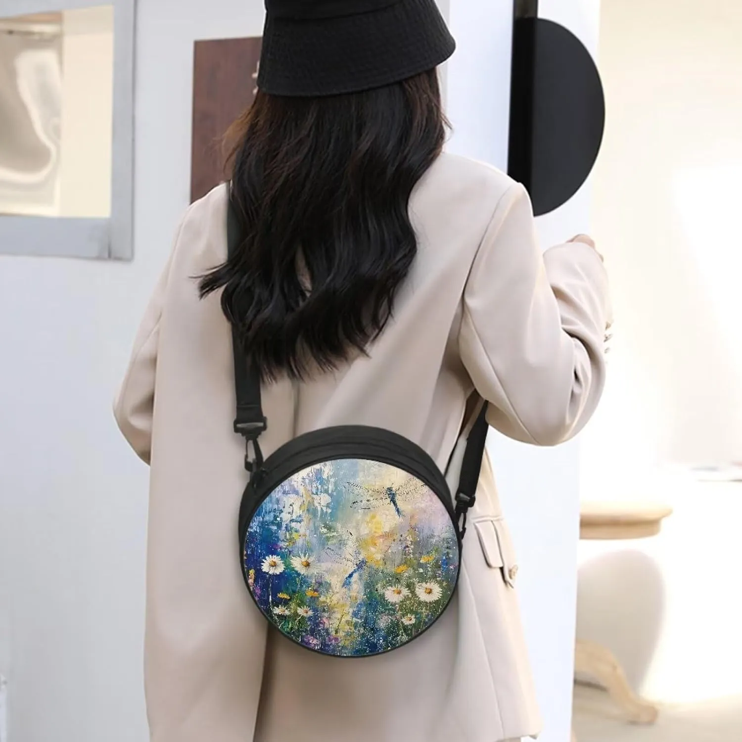 Round Crossbody Bag for Women Fashion Sling Bag for Teen Girls Messenger Bag Lightweight Phone Bag